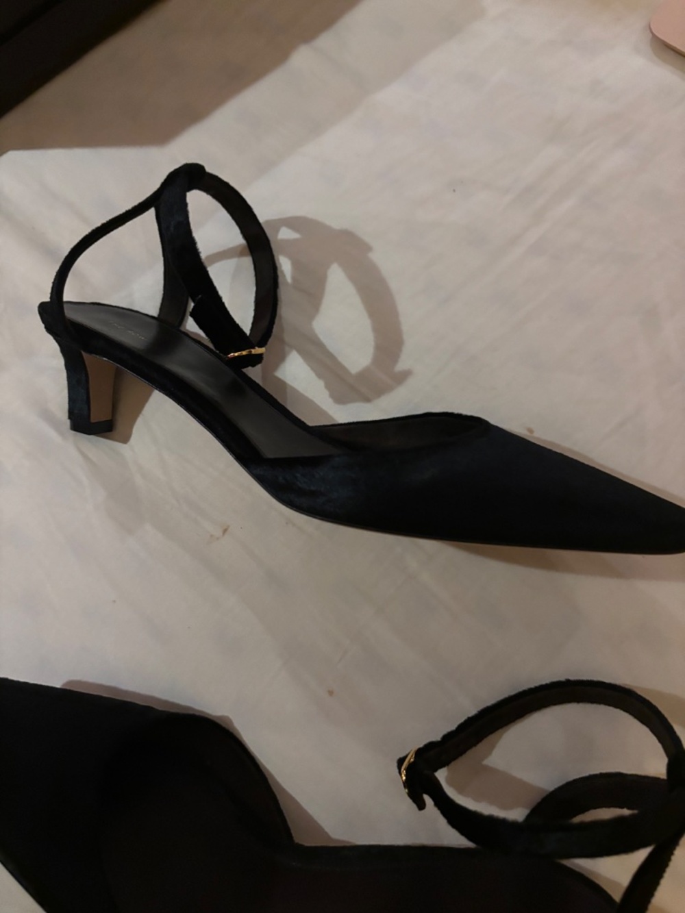 The Row Carla 45cm velvet heels - Picture 4 of 9
